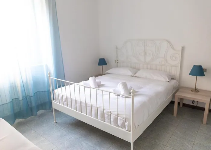 The Sunset 2 By Design Bellano