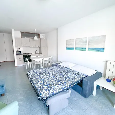 Apartment The Sunset 2 By Design Bellano