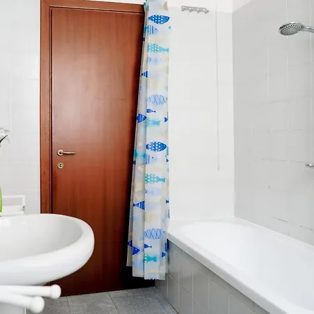 The Sunset 2 By Design Bellano