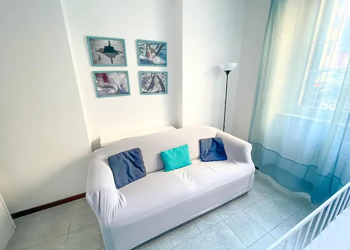 Apartment The Sunset 2 By Design Bellano