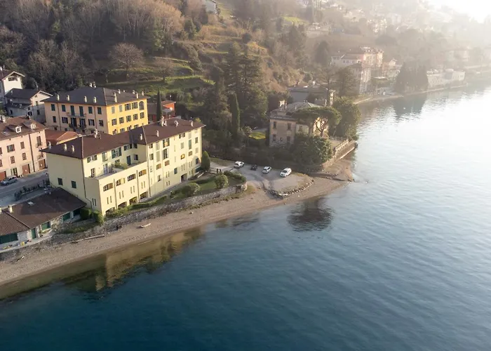 The Sunset 2 By Design Apartment